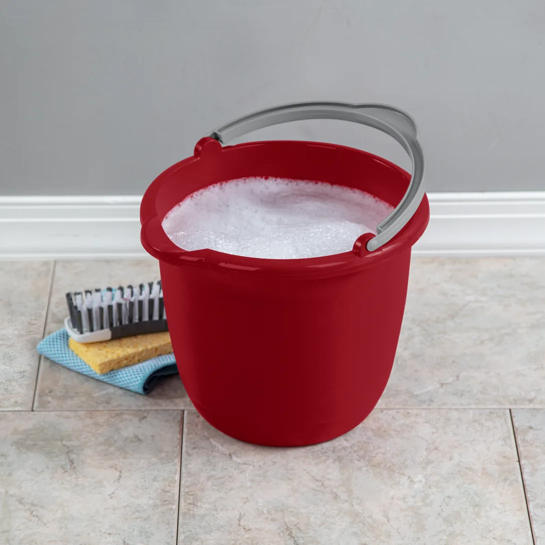 Sterilite 1120 10-Quart Spout Pail